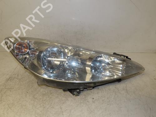 Right headlight PEUGEOT 308 CC (4B_) 2.0 HDi | BP28050944C29 
