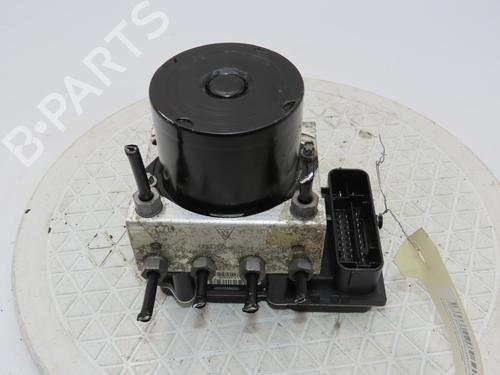 Used ABS pump VW POLO (9N_, 9A_) 1.4 TDI (70 hp) 26195989