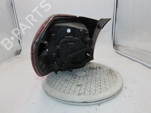 Høyre baklys Høyre baklys DACIA SANDERO II 1.0 SCe 75 (B8JC, B8JD, B8NC) (73 hp) 36481827 36481827