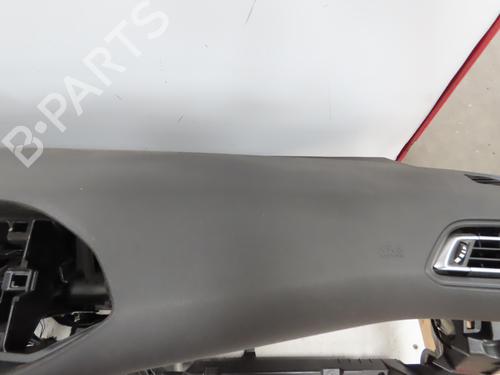 Used Dashboard Dashboard PEUGEOT 308 SW II (LC_, LJ_, LR_, LX_, L4_) 1.2 THP 110 (110 hp) 27812142 27812142
