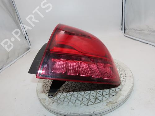 Piloto trasero derecho Piloto trasero derecho MERCEDES-BENZ A-CLASS (W177) A 250 e (177.085) (218 hp) 36940416 36940416