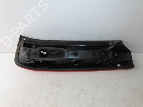 Used Left taillight FORD FIESTA V (JH_, JD_) 1.4 16V (80 hp) 32005383