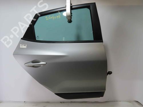 Used Right rear door Right rear door 37061189 37061189
