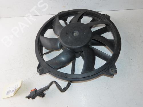 Used Radiator fan Radiator fan CITROËN C4 II (NC_) 1.6 HDi 90 (92 hp) 33278186 33278186