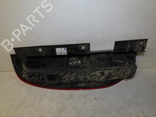 right-taillight-fiat-doblo-cargo-263_-13-d-multijet-51810673-2010-21135815 main image