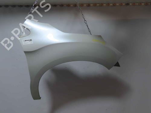 Used Right front fenders Right front fenders 37060582 37060582