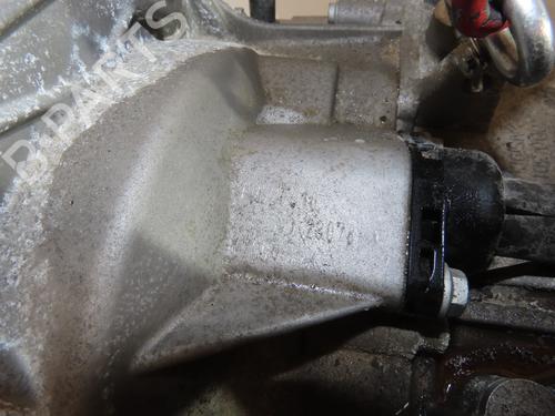 Gearkasse VW POLO VI (AW1, BZ1, AE1) 1.0 (65 hp) 29818642