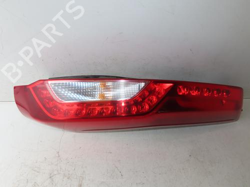 Used Right taillight Right taillight NISSAN X-TRAIL II (T31) 2.0 dCi 4x4 (150 hp) 33135418 33135418