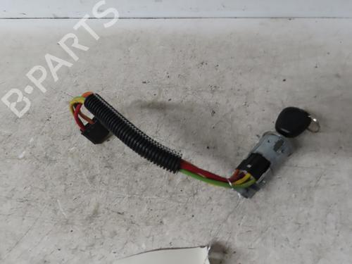 Used Ignition barrel RENAULT SCÉNIC I MPV (JA0/1_, FA0_) 1.9 dCi (JA05, JA1F) (102 hp) 17994704