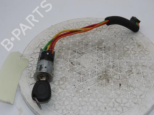 Used Ignition barrel RENAULT MEGANE I Cabriolet (EA0/1_) 1.6 16V (EA04, EA0B, EA11, EA1J) (107 hp) 23560781