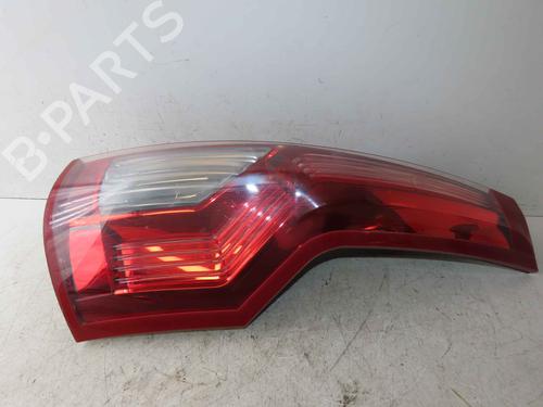 Used Right taillight Right taillight 37059087 37059087