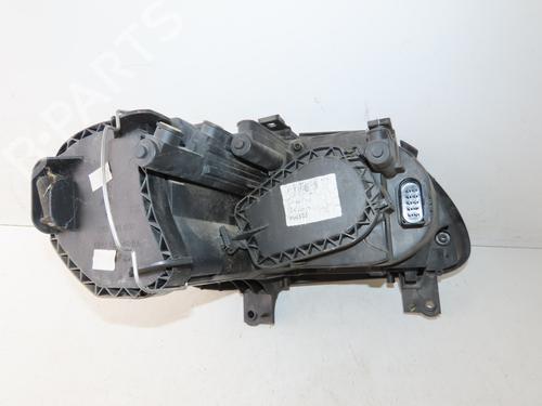 Used Left headlight VW CADDY III Box Body/MPV (2KA, 2KH, 2CA, 2CH) 2.0 EcoFuel (109 hp) 30139519