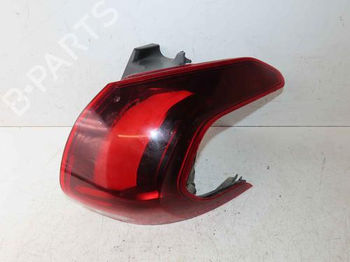 Used Right taillight Right taillight 37059456 37059456