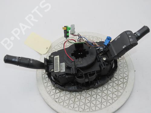 Used Steering column stalk Steering column stalk RENAULT MEGANE II (BM0/1_, CM0/1_) 1.5 dCi (BM1F, CM1F) (86 hp) 33134059 33134059