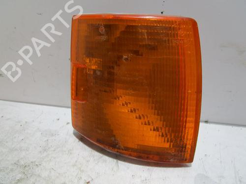 Used Right front indicator VW TRANSPORTER T4 Bus (70B, 70C, 7DB, 7DK, 70J, 70K, 7DC, 7DJ) 1.9 D (61 hp) 10951276