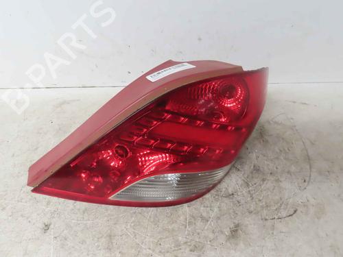 Used Right taillight Right taillight 37044552 37044552