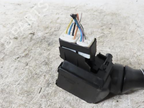 Used Steering column stalk TOYOTA YARIS (_P9_) 1.4 D-4D (NLP90_, NLP90R) (90 hp) 16478828