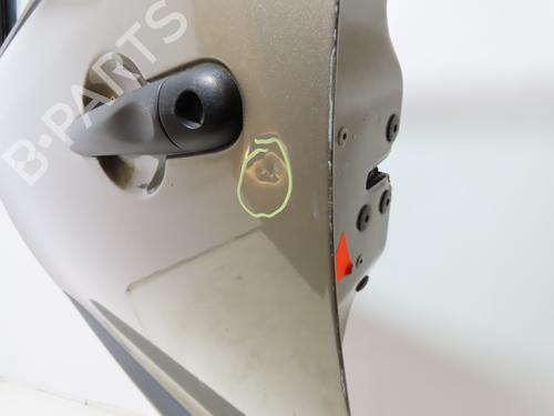 left-front-door-renault-megane-iii-hatchback-bz01_-b3_-2008-33744278 main image