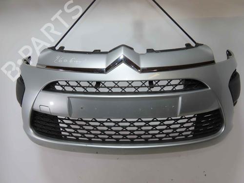 Used Front bumper Front bumper 37186177 37186177