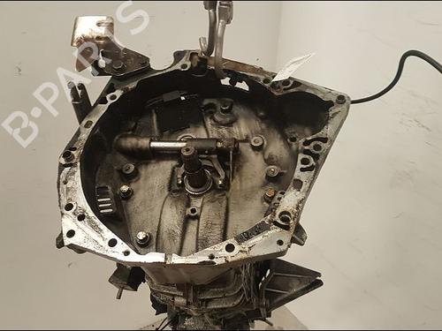 Used Gearbox RENAULT 25 (B29_) 2.0 (120 hp) 16487195
