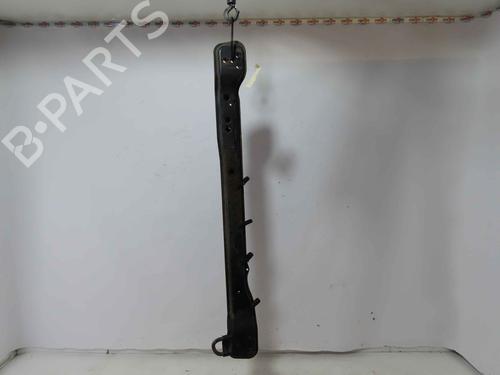 Used Front bumper reinforcement Front bumper reinforcement 37061506 37061506