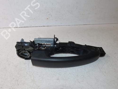 Puxador exterior frente direito Puxador exterior frente direito RENAULT TRAFIC III Van (FG_) 1.6 dCi 115 (FGMD) (116 hp) 33893578 33893578