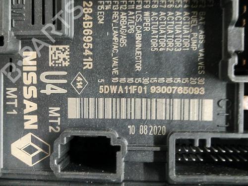 Fuse box RENAULT CLIO V (B7_) 1.5 Blue dCi 85 (B7AG) | BP39418745E1 - Image 3