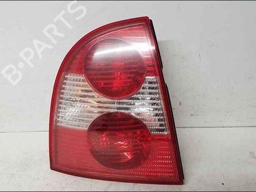 Used Rear bumper left light Rear bumper left light 37043050 37043050