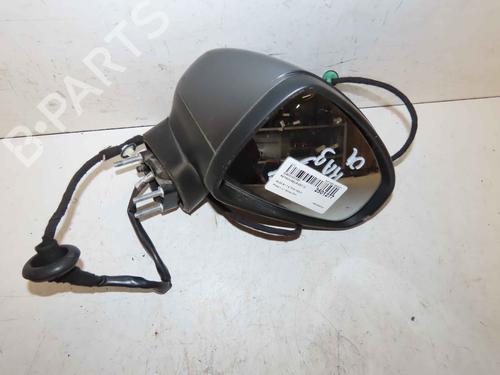 Used Right mirror Right mirror 37051707 37051707