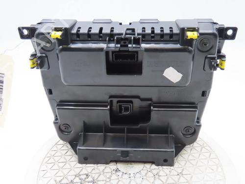 Used Display monitor RENAULT KADJAR (HA_, HL_) 1.3 TCe 140 (HLNB, HLN1) (140 hp) 28800995