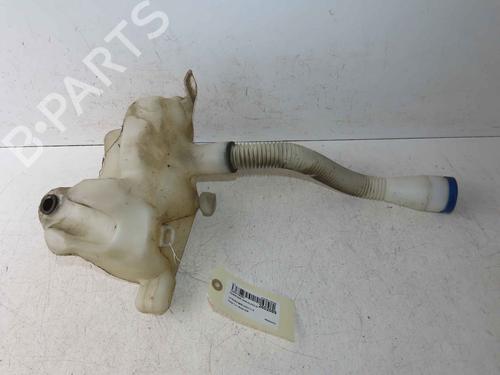 Used Windscreen washer tank Windscreen washer tank 37060502 37060502
