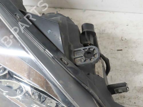 Right headlight KIA PRO CEE'D (ED) 1.6 CRDi 90 | BP37045415C29 - Image 3