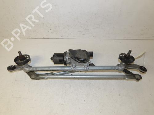 Used Front wiper motor RENAULT KADJAR (HA_, HL_) 1.2 TCe 130 (HLMR) (130 hp) 26197208