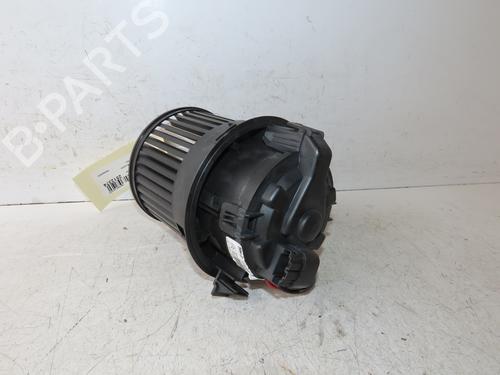 Ventilator motor Ventilator motor CITROËN C3 III (SX) 1.5 BlueHDi 100 (SXYHYP, SXYHTU) (102 hp) 34608479 34608479