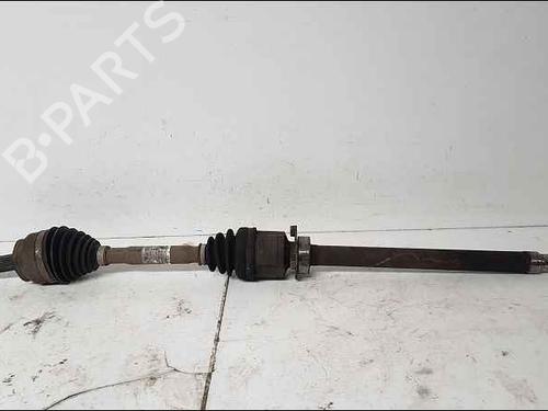 right-front-driveshaft-alfa-romeo-mito-955_-2008-2009-2010-2011-2012-2013-2014-2015-2016-2017-2018-37043071 main image