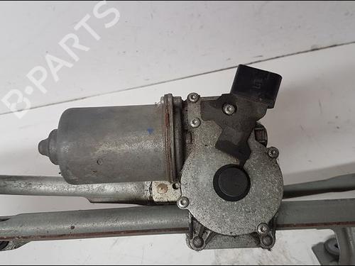 Used Front wiper motor OPEL ZAFIRA / ZAFIRA FAMILY B (A05) 1.9 CDTI (M75) (120 hp) 12354905