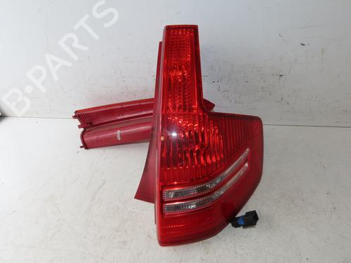 Used Right taillight Right taillight CITROËN C4 I (LC_) 2.0 HDi (136 hp) 33135428 33135428