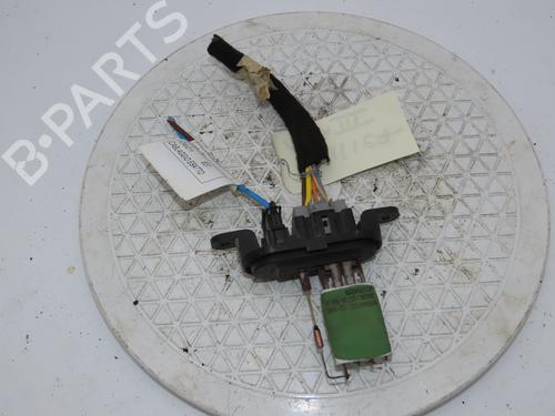 Used Heater resistor RENAULT MASTER III Van (FV) 2.3 dCi 130 FWD (FV0M, FV0Y, FV0J, FV02, FV03) (130 hp) 21836552