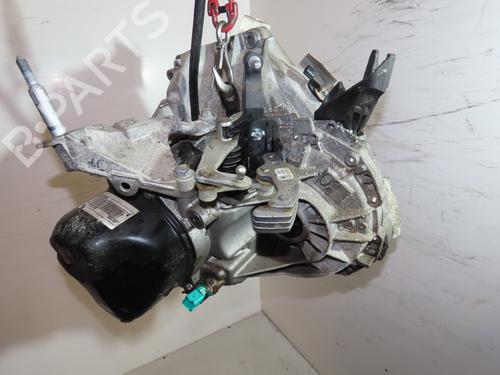 Used Gearbox DACIA SANDERO II 1.0 LPG (B8ML) (101 hp) 32223669