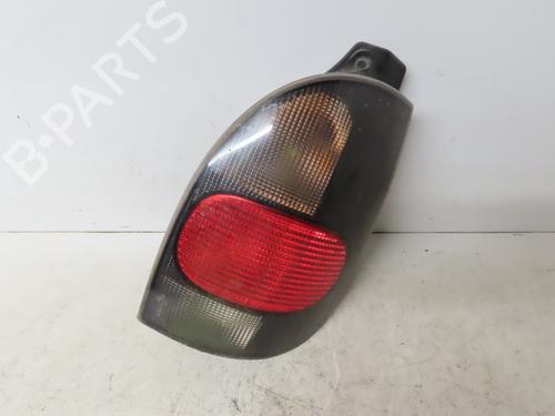 Right taillight RENAULT ESPACE III (JE0_) 2.2 12V TD (JE0E, JE0H, JE0P) | BP23170819C35