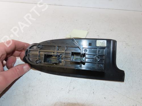 Left front window switch ALFA ROMEO GIULIETTA (940_) 1.4 TB (940FXA1A, 940FXT1A) | BP33134823I27 - Image 2