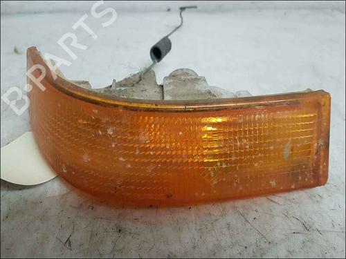 Used Right front indicator Right front indicator 37041948 37041948