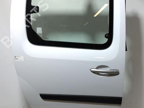 Højre side skydedør Højre side skydedør RENAULT KANGOO / GRAND KANGOO II (KW0/1_) 1.2 TCe 115 (KW02, KW14) (115 hp) 37597031 37597031