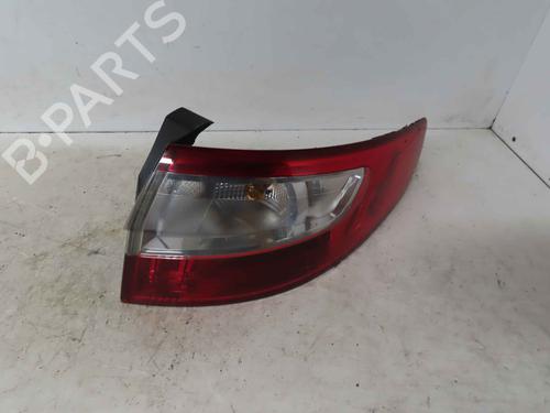 Used Right taillight Right taillight 37044861 37044861