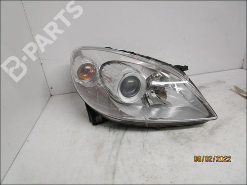 Used Right headlight Right headlight MERCEDES-BENZ B-CLASS Sports Tourer (W245) B 200 CDI (245.208) (140 hp) 10952036 10952036