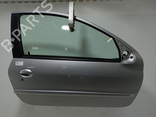 Dør høyre foran Dør høyre foran PEUGEOT 206 Hatchback (2A/C) 2.0 HDI 90 (90 hp) 39893105 39893105