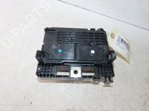 Used Fuse box Fuse box CITROËN C3 Picasso (SH_) 1.6 HDi (90 hp) 34608470 34608470