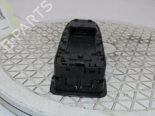 Left front window switch RENAULT CLIO V (B7_) 1.0 TCe 90 (B7MT) | BP29414544I27 