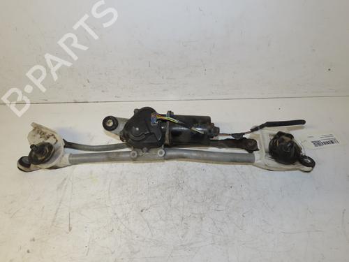 Used Front wiper motor NISSAN MICRA III (K12) 1.2 16V (65 hp) 19725767