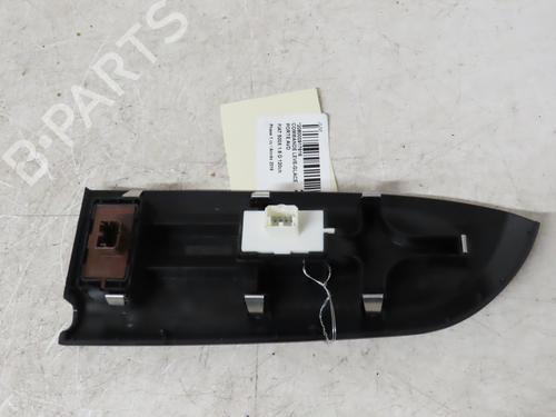 Used Switch FIAT 500X (334_) 1.6 (334AXE1A) (110 hp) 17527859